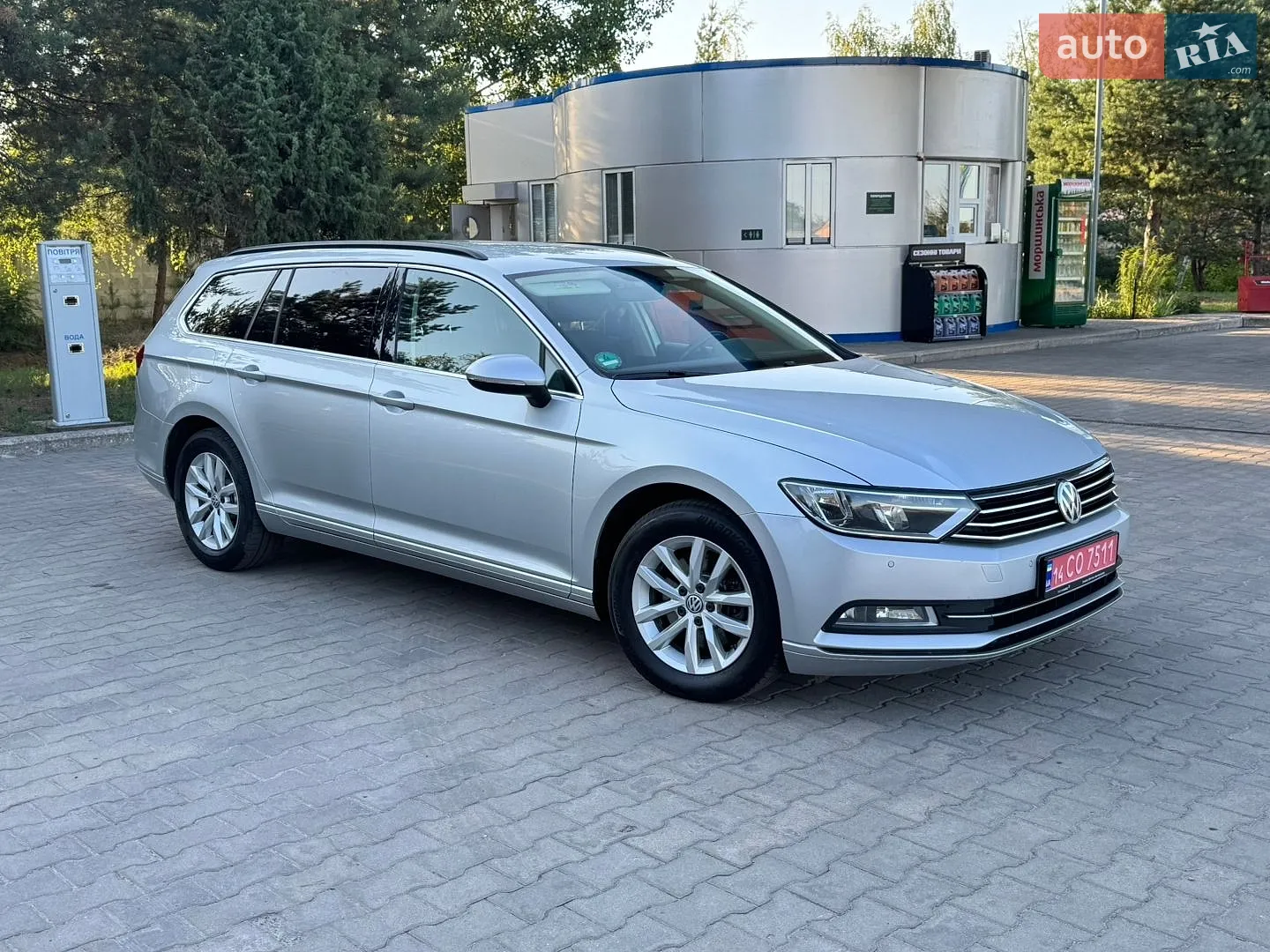 2016 Volkswagen Passat - мініатюра 3