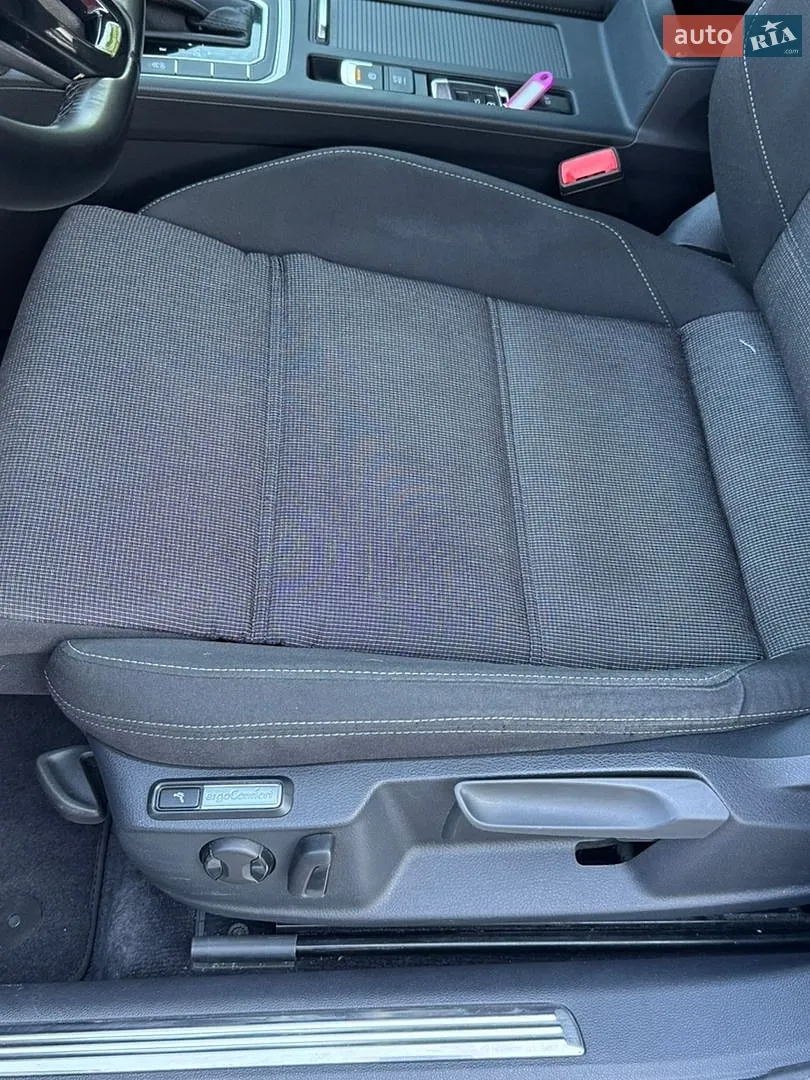 2016 Volkswagen Passat - мініатюра 18