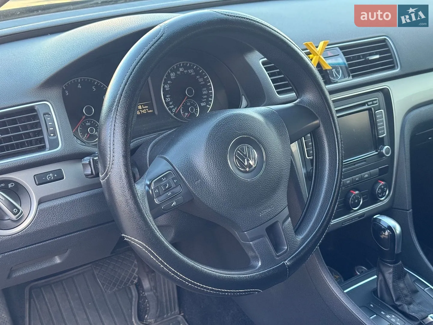 2012 Volkswagen Passat - мініатюра 11