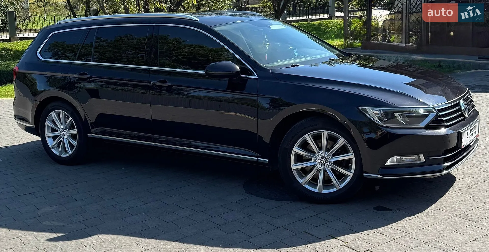 2017 Volkswagen Passat - фото 1