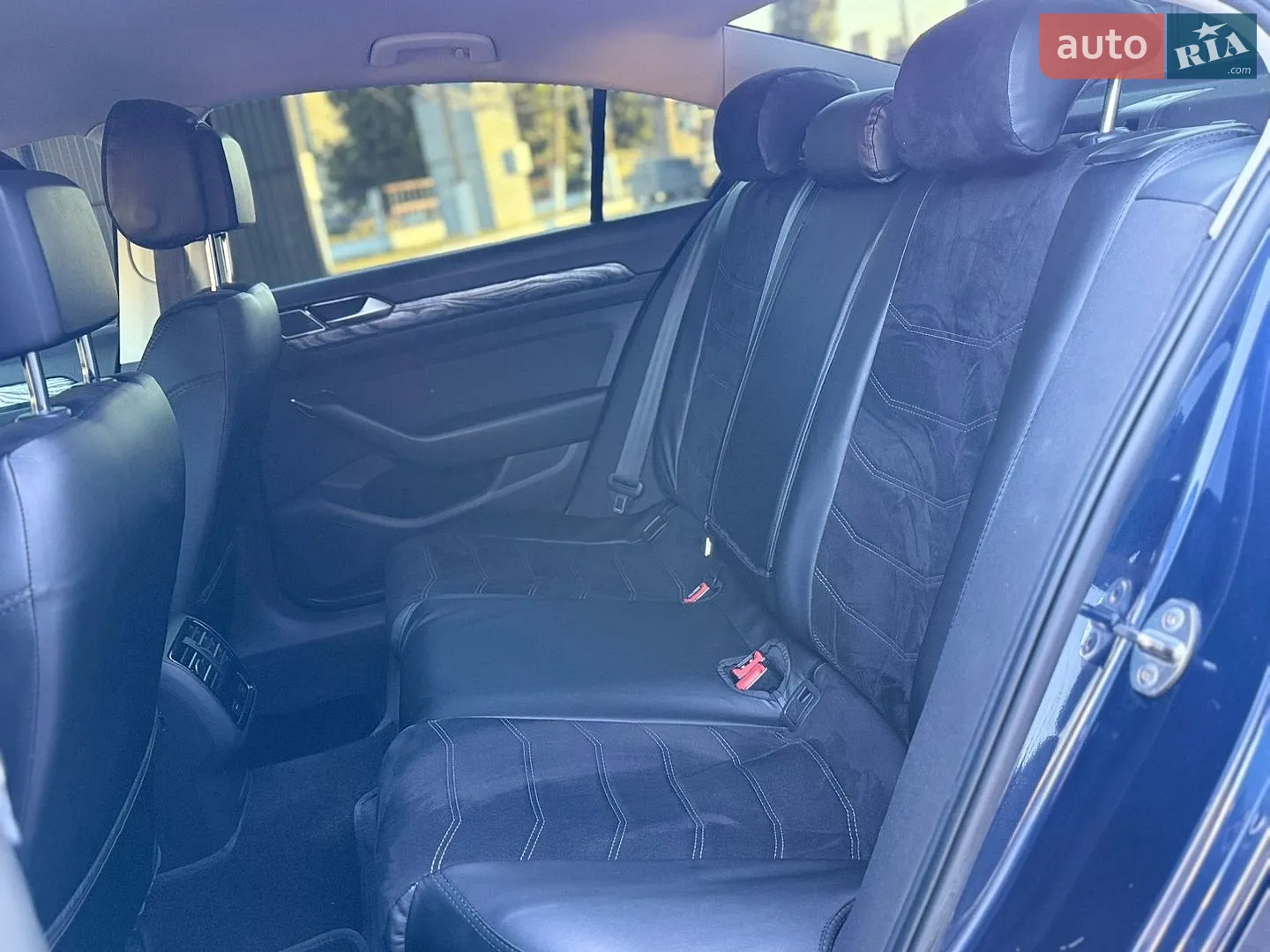 2015 Volkswagen Passat - мініатюра 15