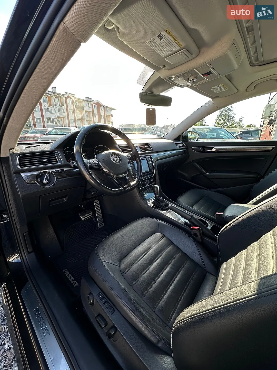 2017 Volkswagen Passat - мініатюра 23