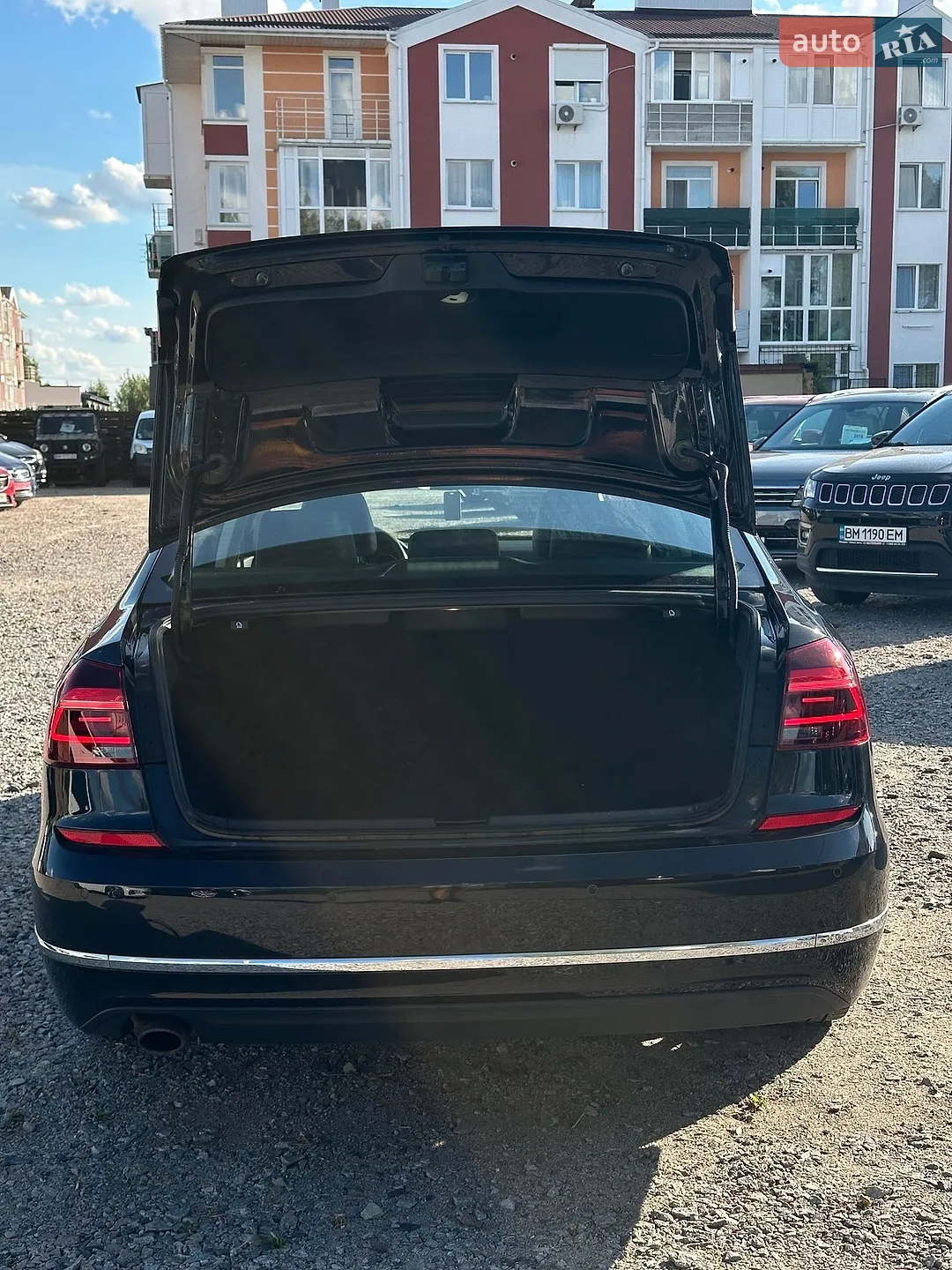 2017 Volkswagen Passat - мініатюра 15