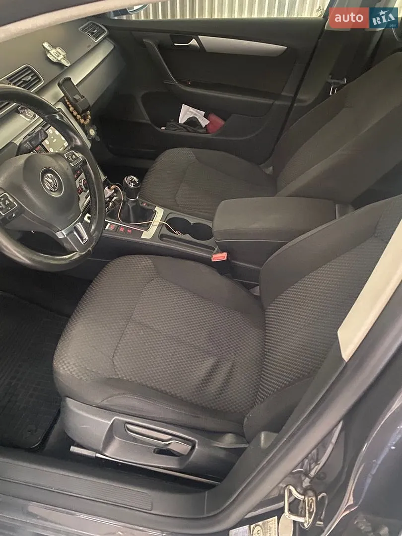 2013 Volkswagen Passat - мініатюра 8