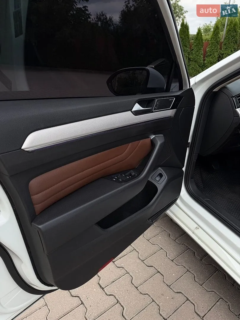 2015 Volkswagen Passat - мініатюра 15