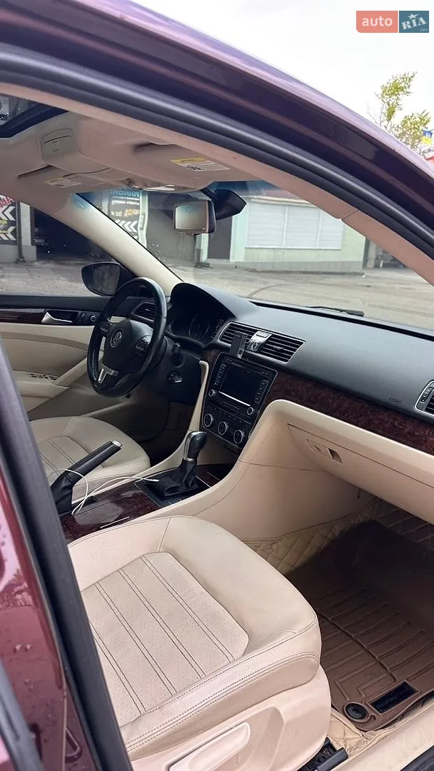 2011 Volkswagen Passat - мініатюра 13
