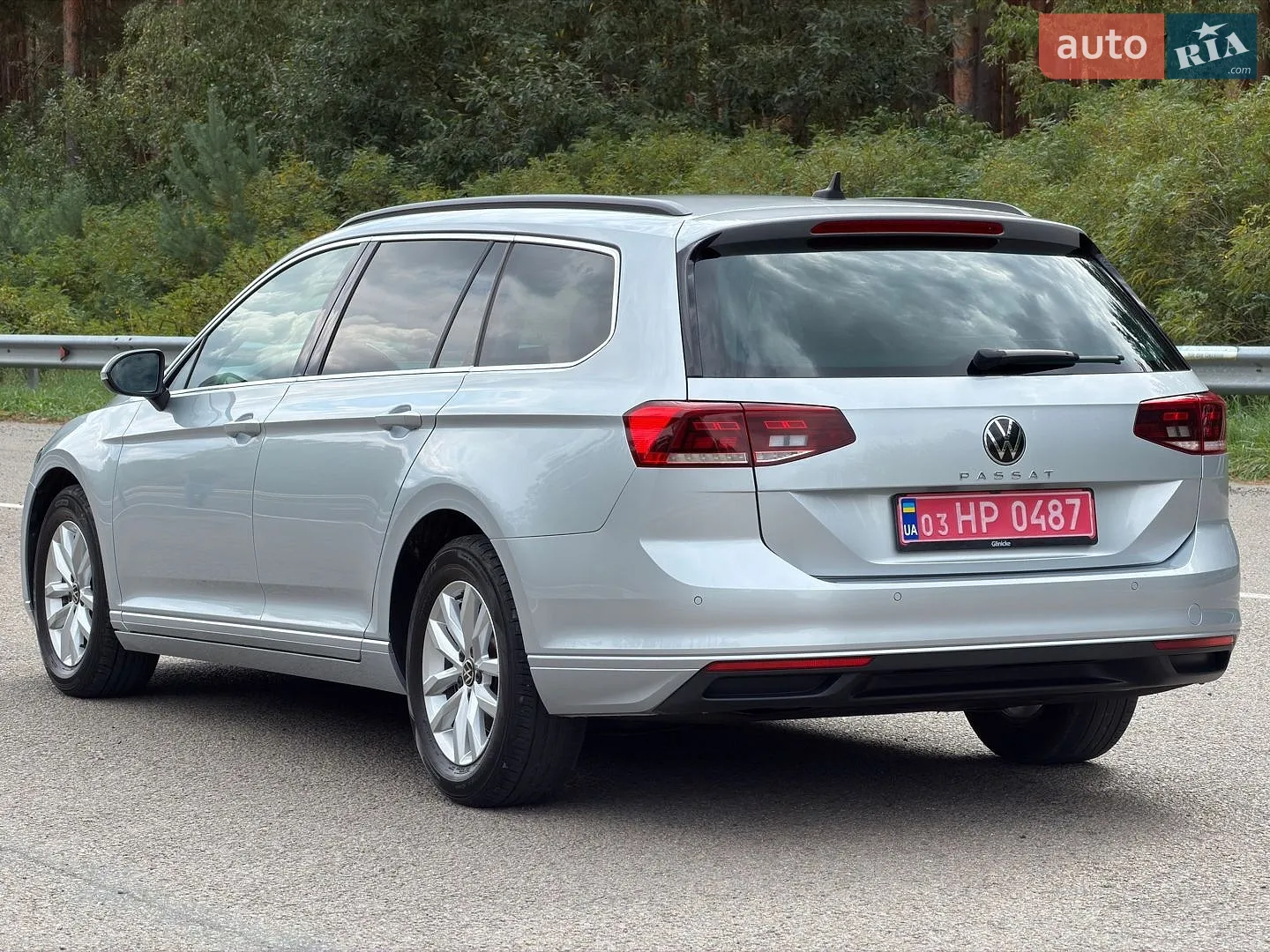 2021 Volkswagen Passat - мініатюра 9