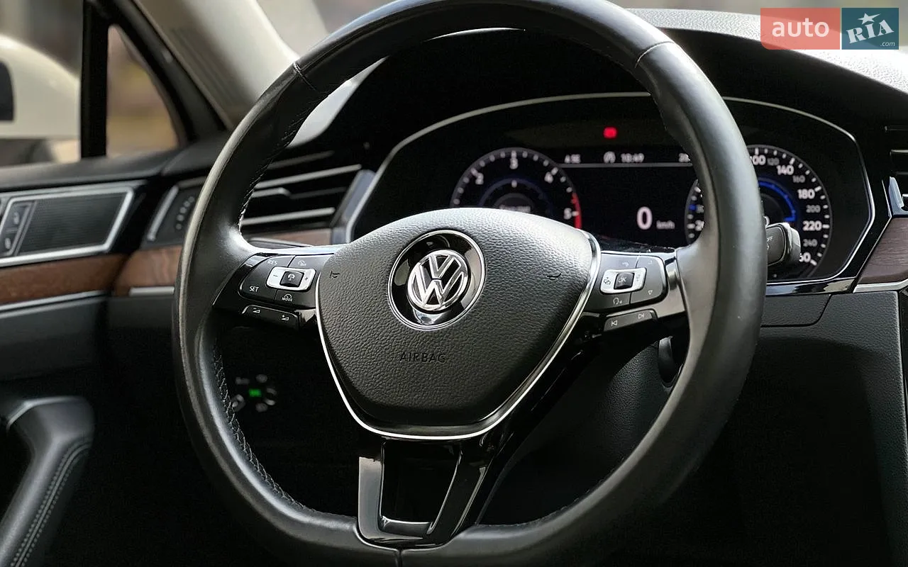 2018 Volkswagen Passat - мініатюра 20
