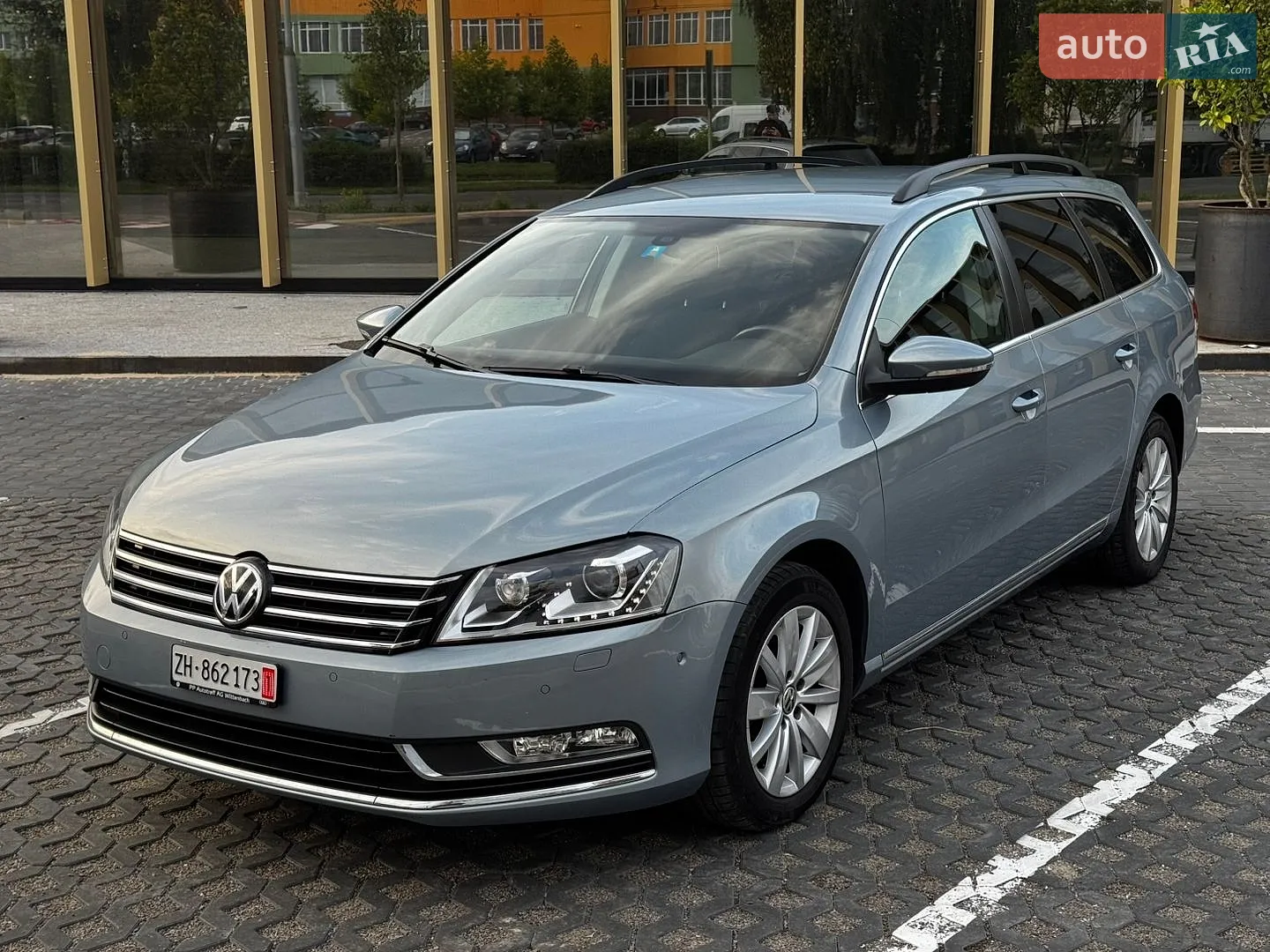 2013 Volkswagen Passat - мініатюра 3