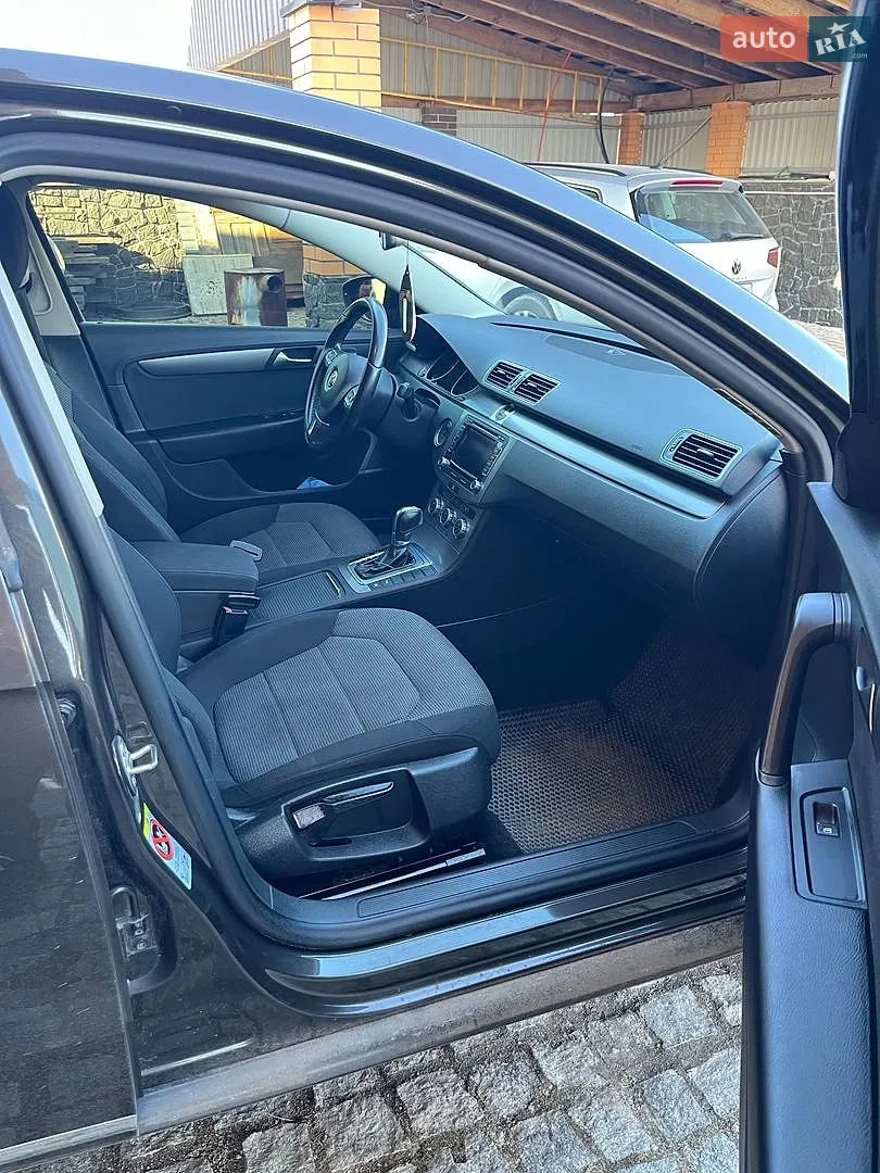 2013 Volkswagen Passat - мініатюра 12