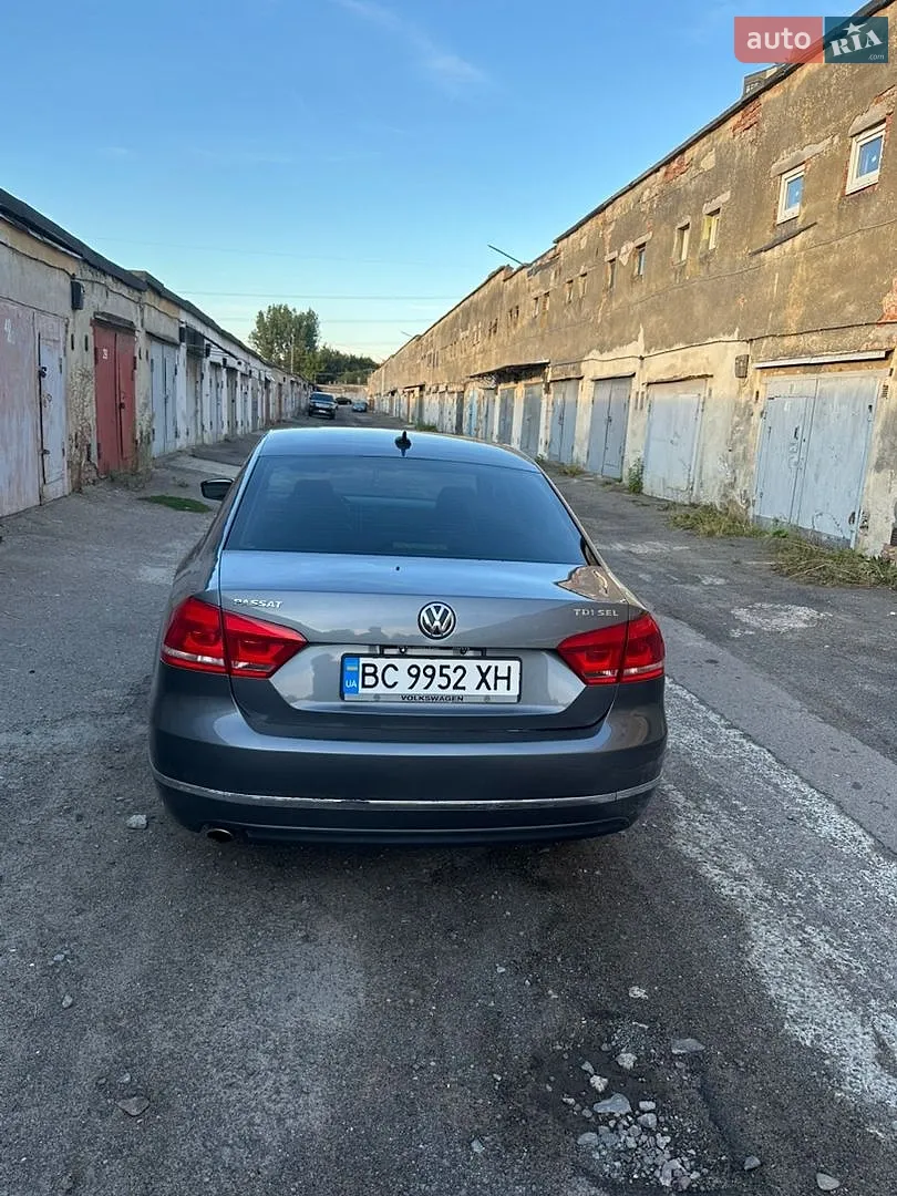 2013 Volkswagen Passat - мініатюра 9