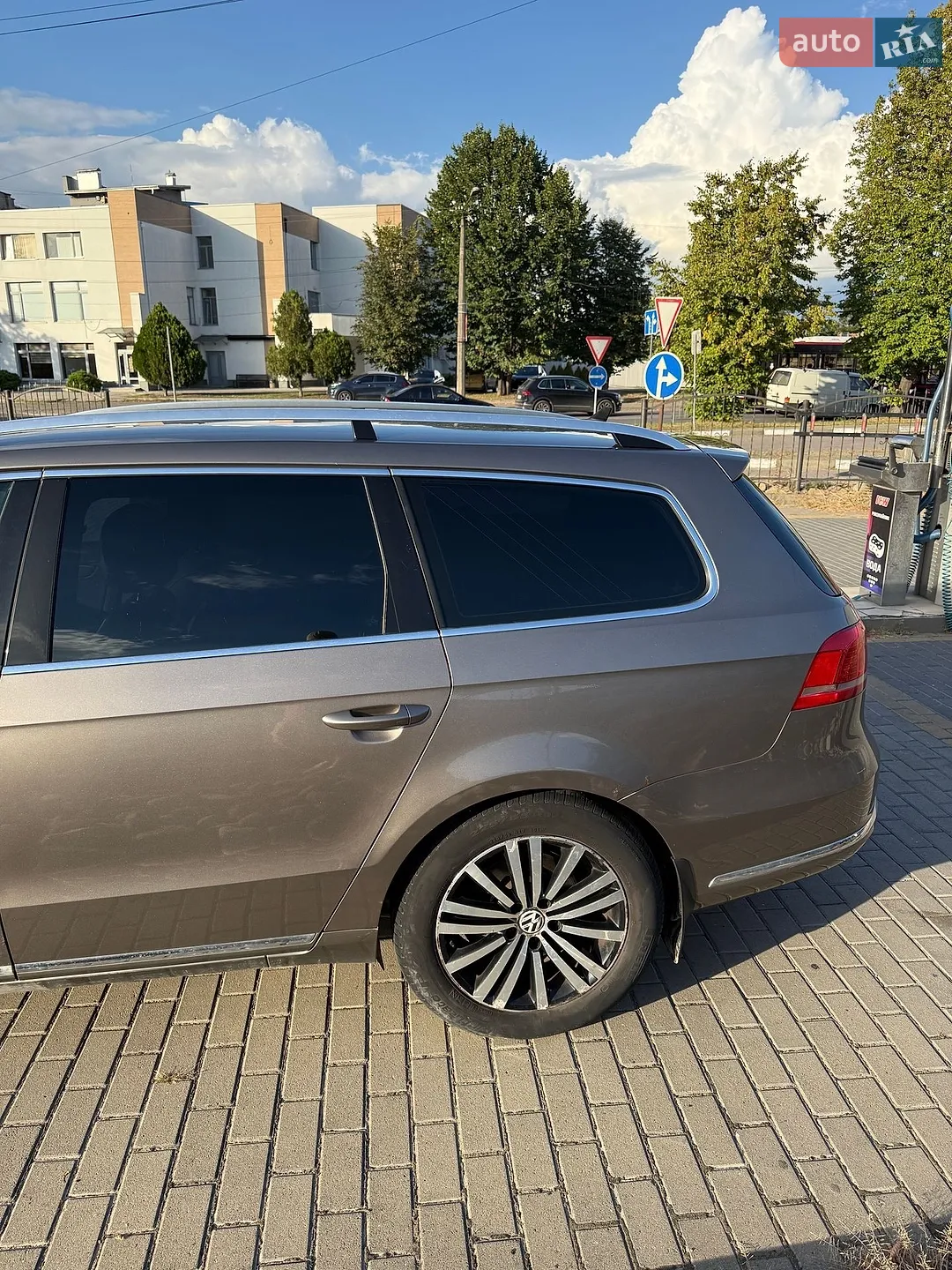 2011 Volkswagen Passat - мініатюра 10