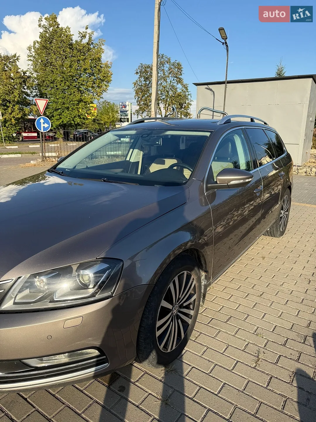 2011 Volkswagen Passat - мініатюра 12