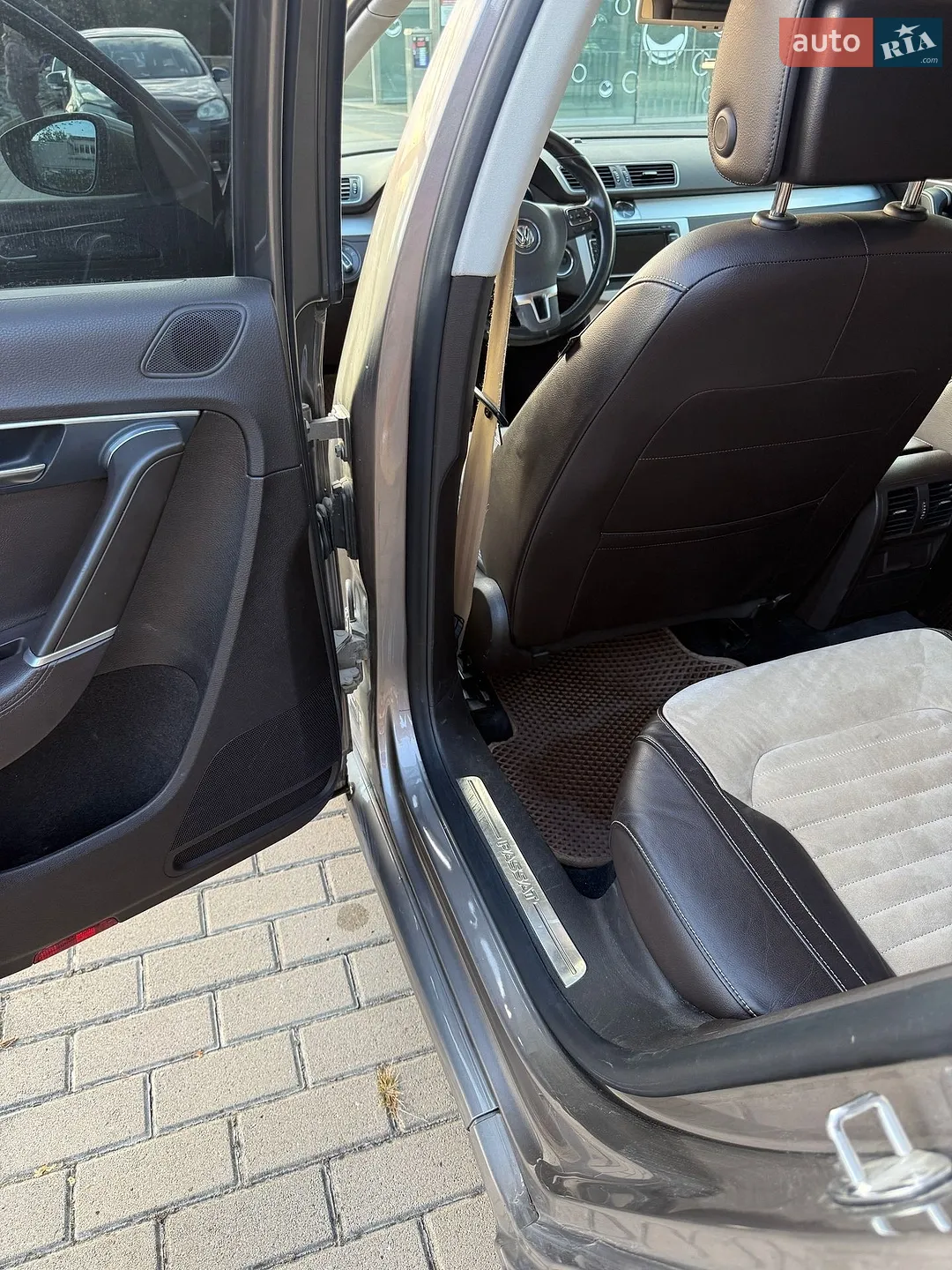 2011 Volkswagen Passat - мініатюра 23