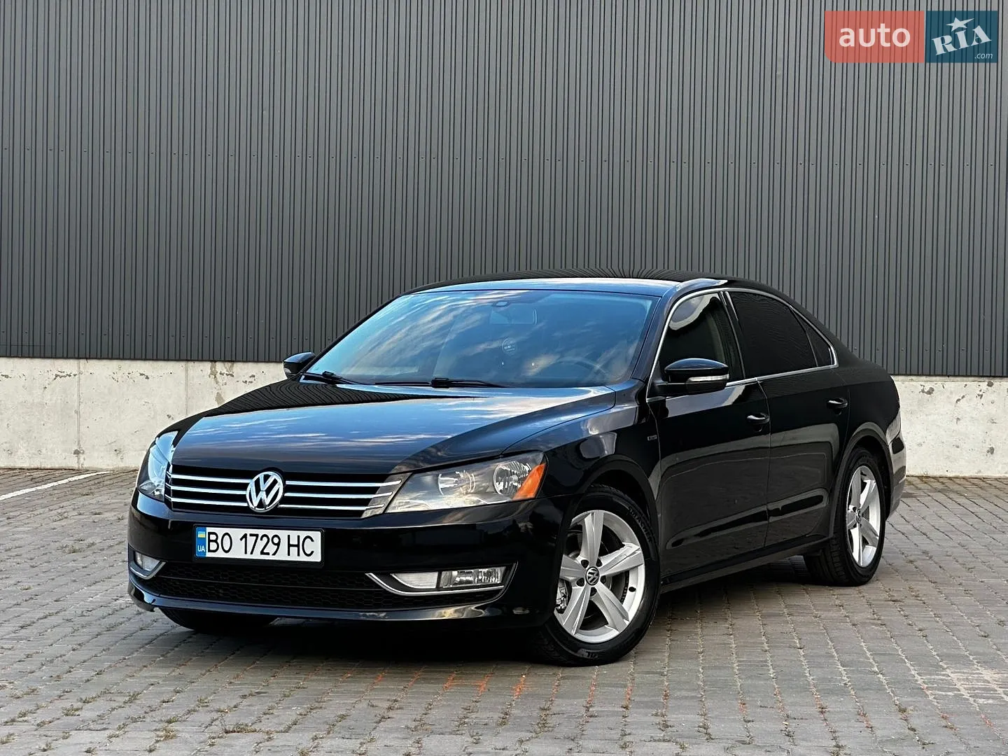 2015 Volkswagen Passat - фото 1