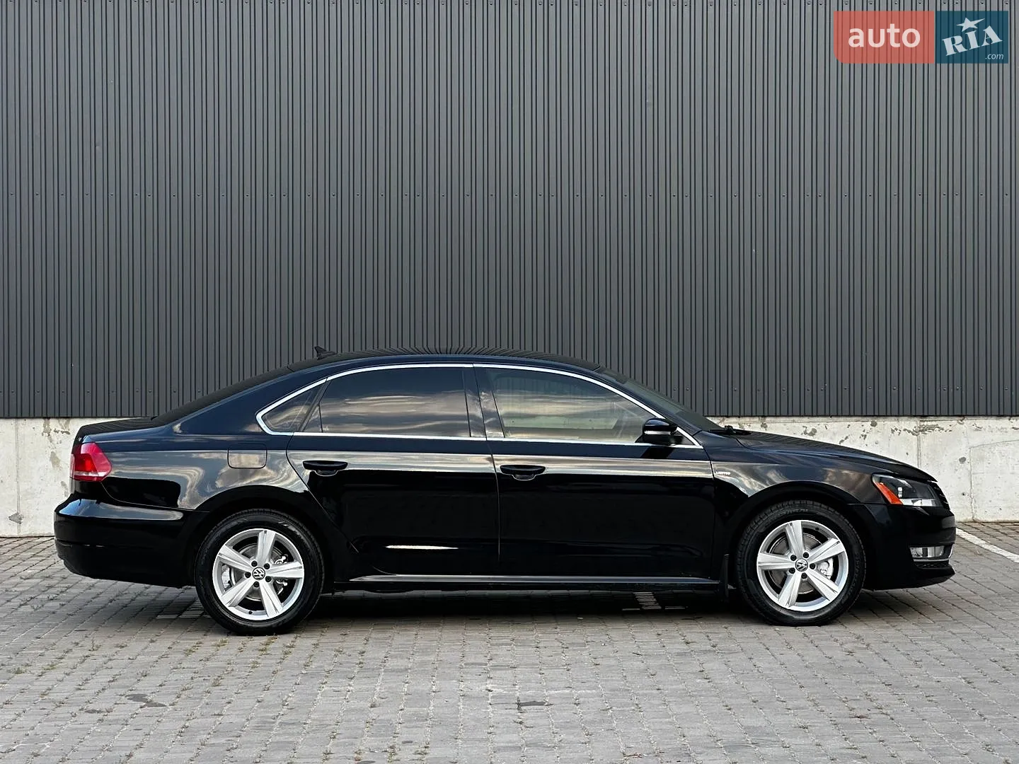 2015 Volkswagen Passat - мініатюра 9