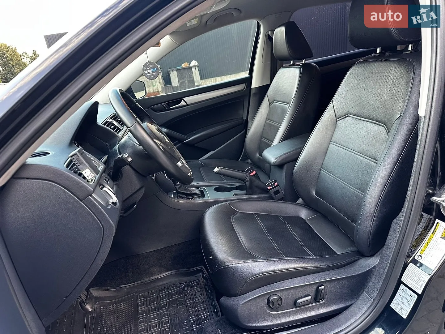 2015 Volkswagen Passat - мініатюра 15