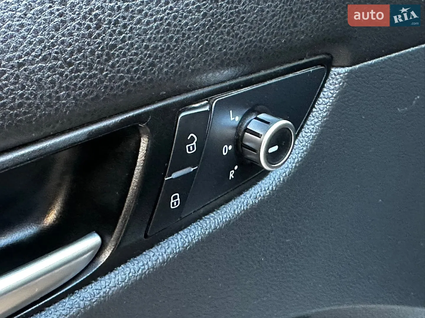 2015 Volkswagen Passat - мініатюра 23