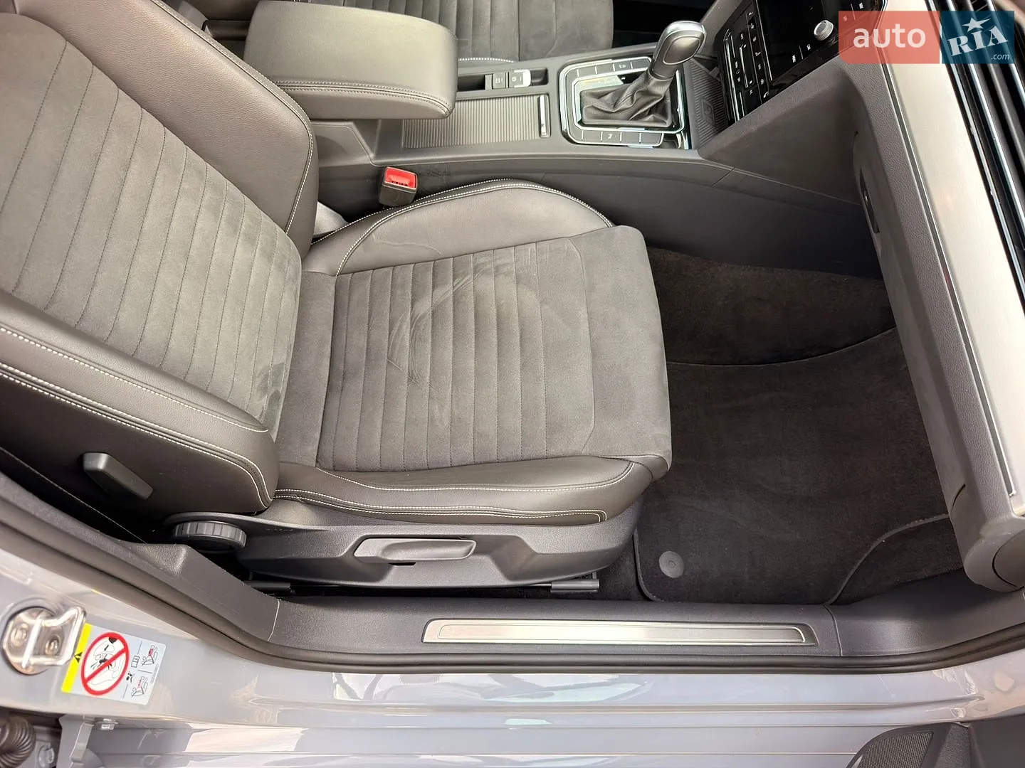 2022 Volkswagen Passat - мініатюра 28