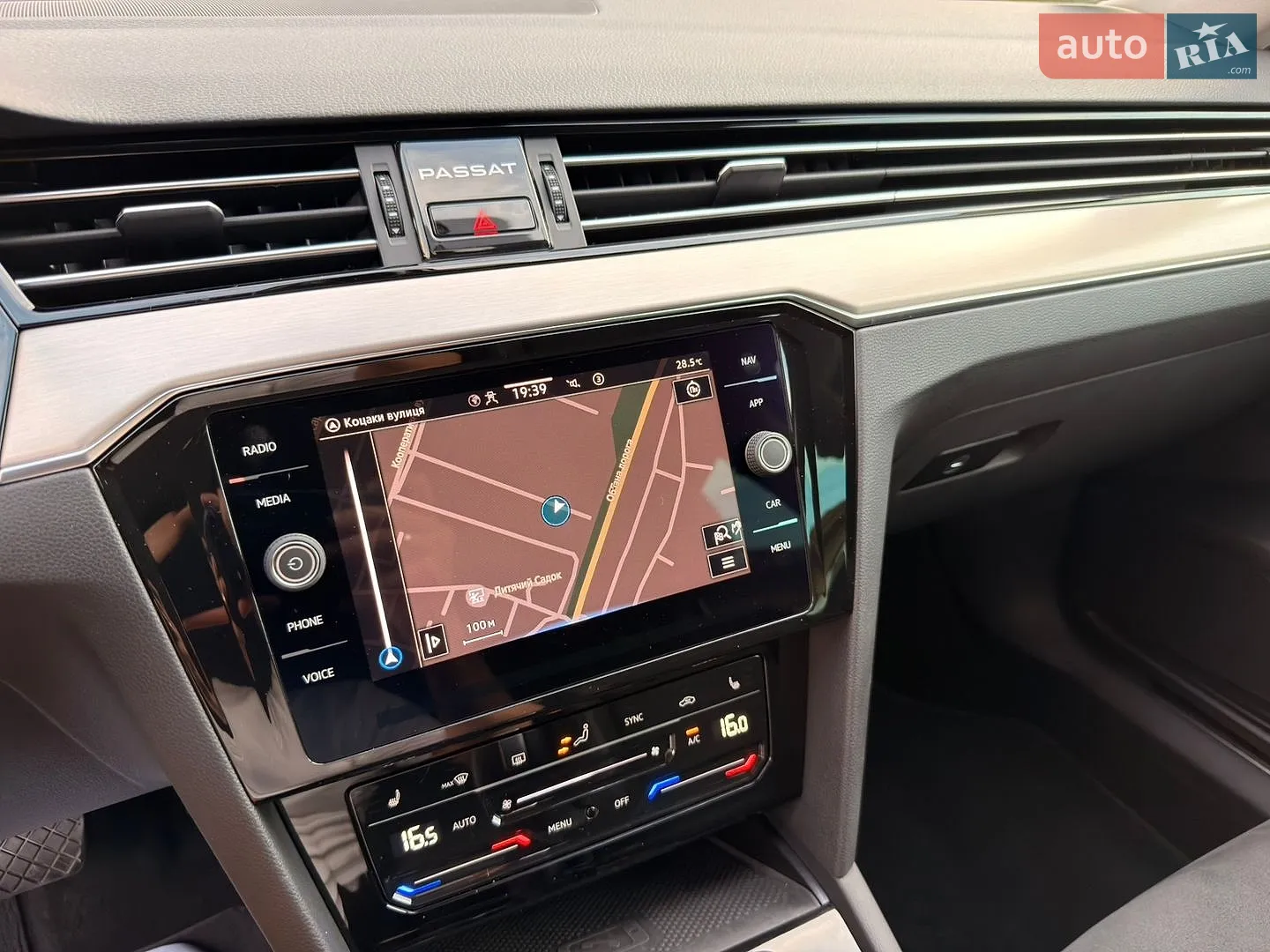 2022 Volkswagen Passat - мініатюра 43