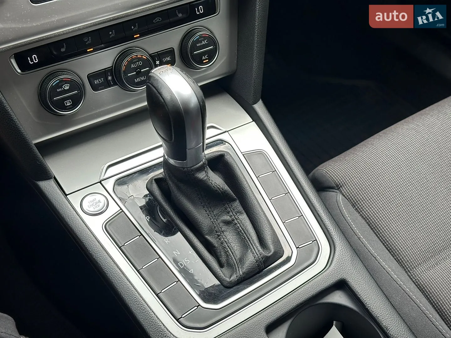 2017 Volkswagen Passat - мініатюра 34