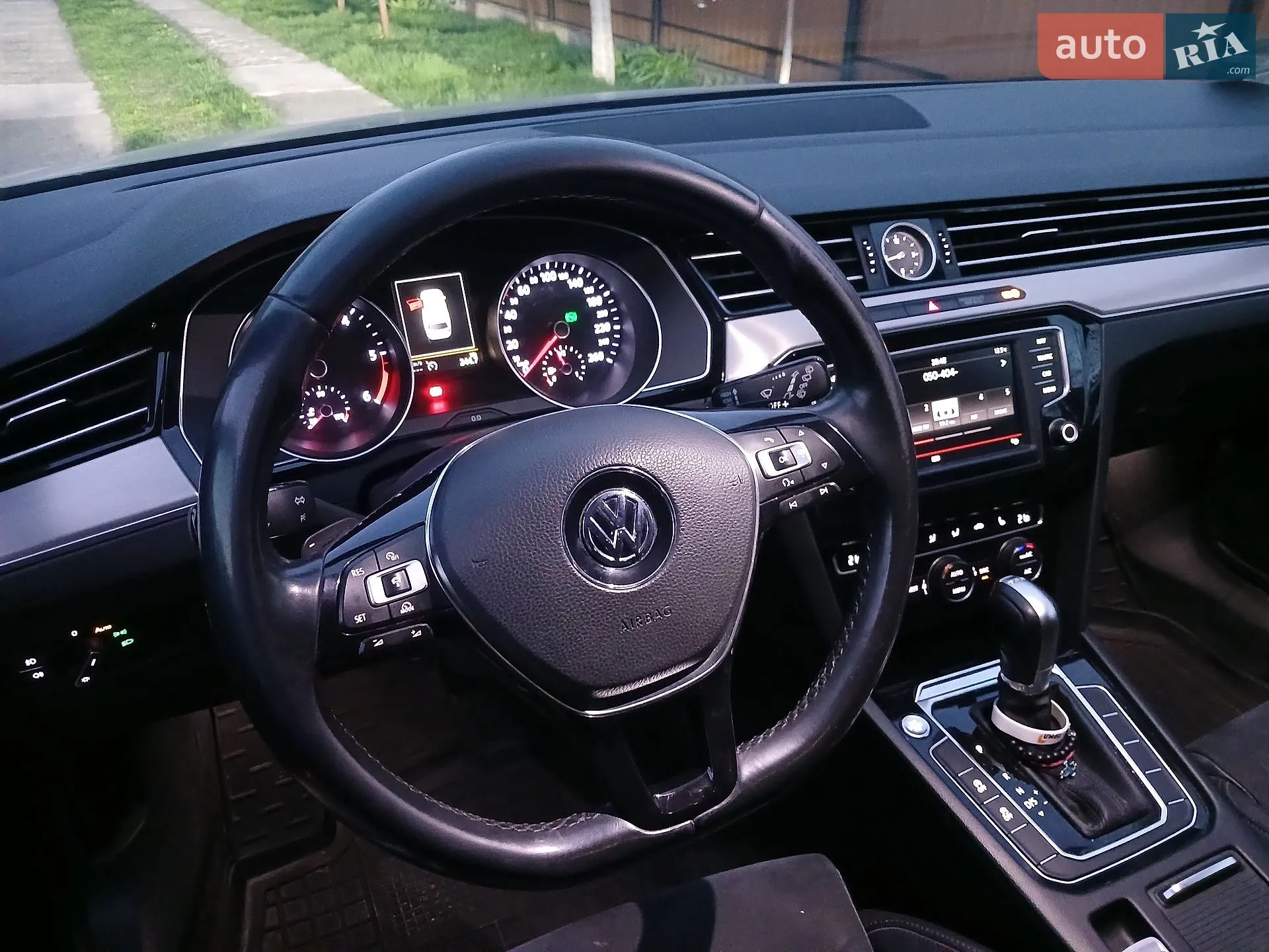 2016 Volkswagen Passat - мініатюра 27