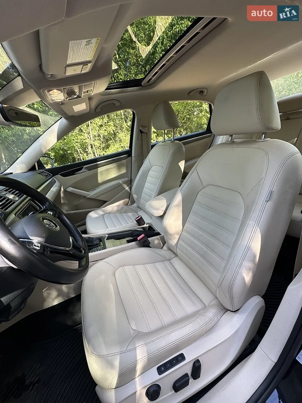 2017 Volkswagen Passat - мініатюра 18