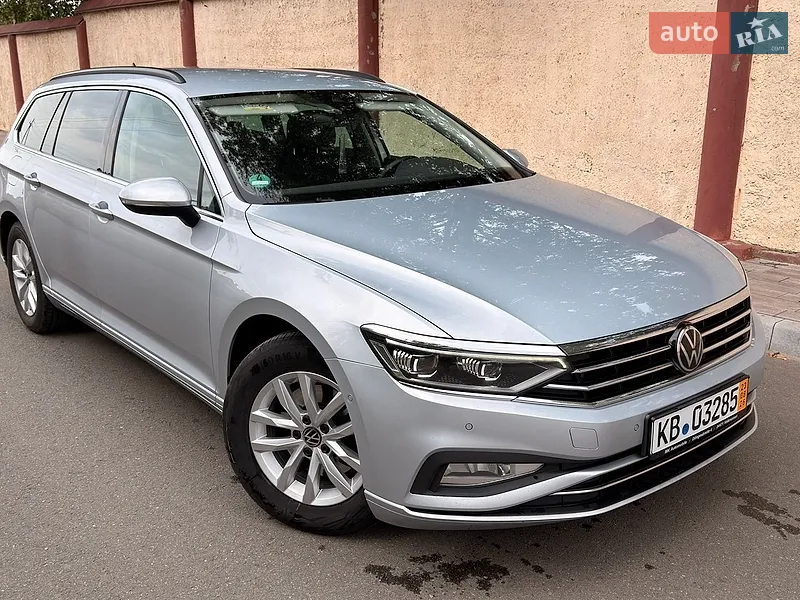 Volkswagen Passat 2022