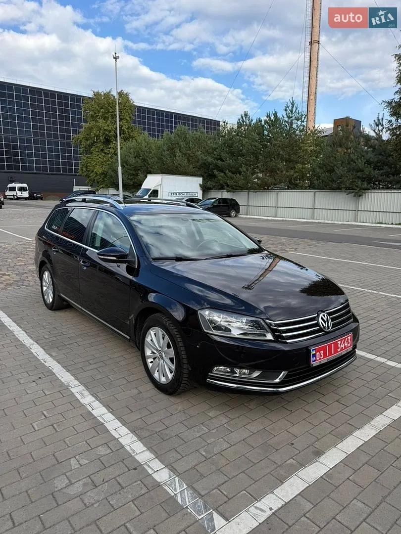 2011 Volkswagen Passat - мініатюра 9