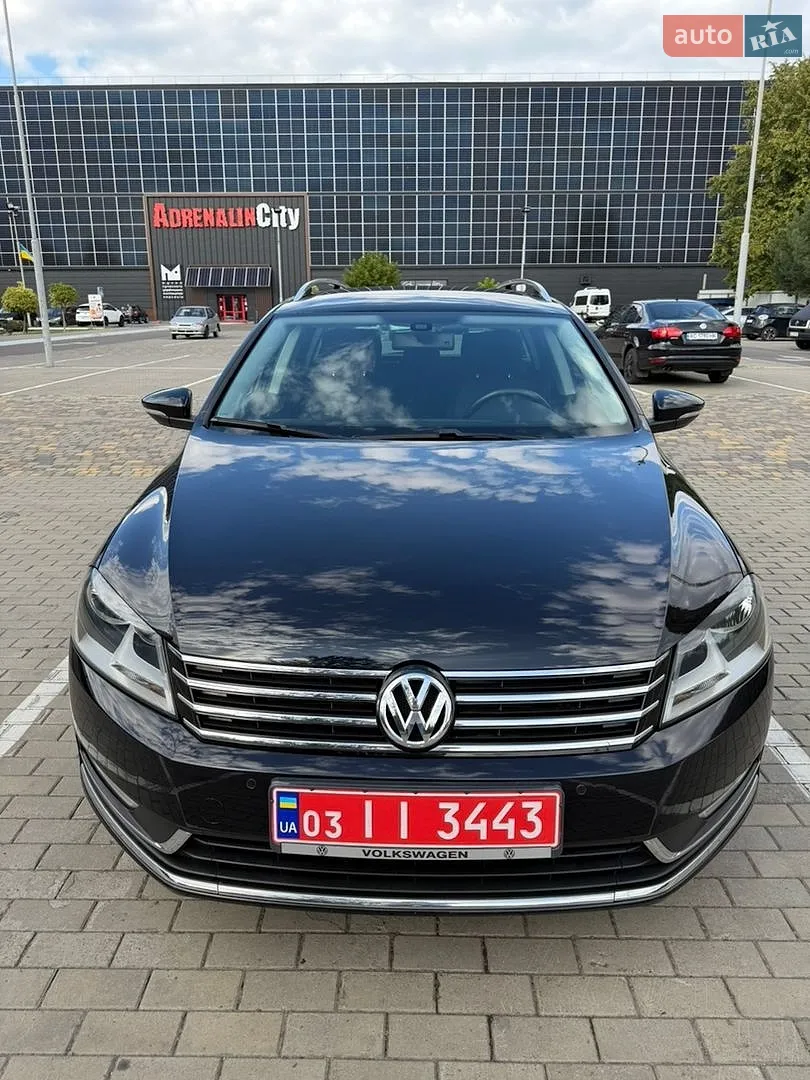 2011 Volkswagen Passat - мініатюра 11