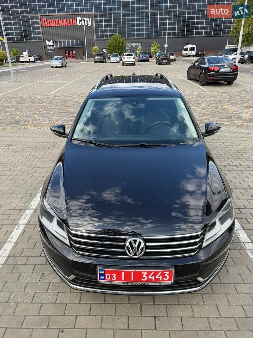 2011 Volkswagen Passat - мініатюра 12
