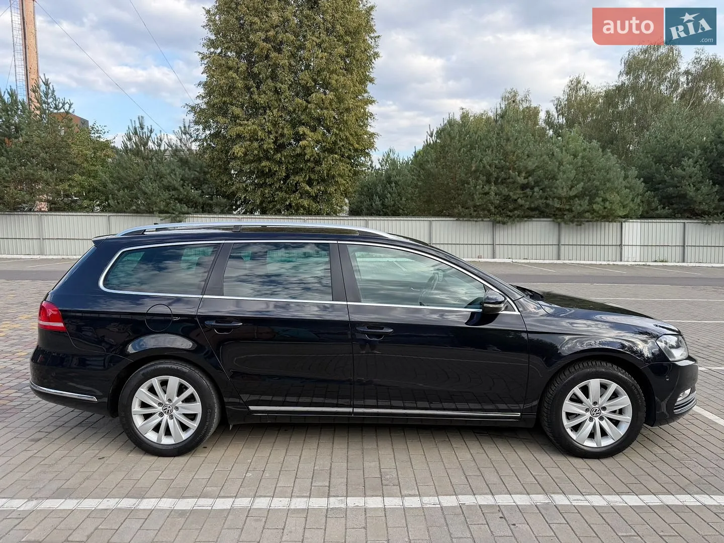 2011 Volkswagen Passat - мініатюра 17