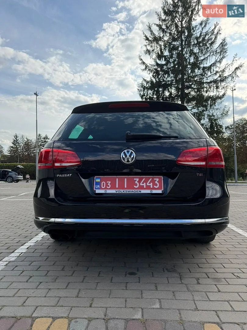 2011 Volkswagen Passat - мініатюра 21
