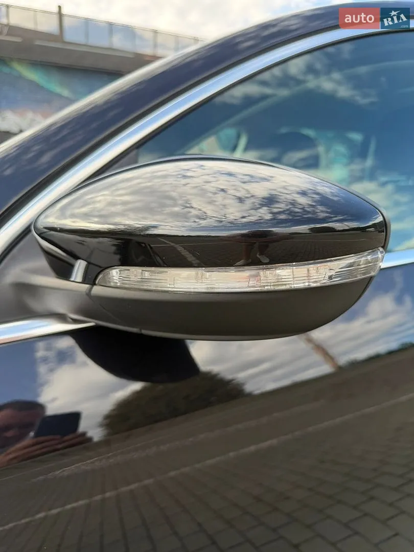 2011 Volkswagen Passat - мініатюра 27