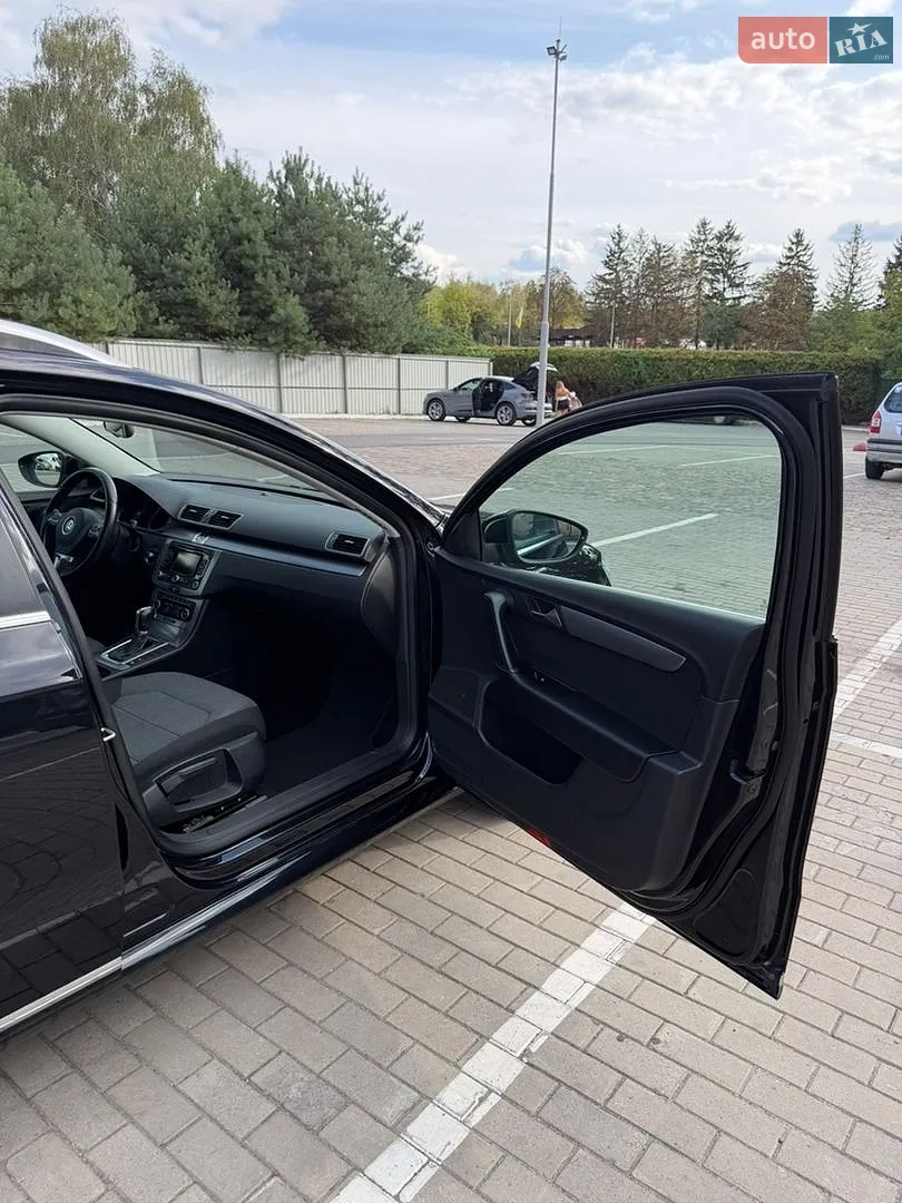 2011 Volkswagen Passat - мініатюра 38