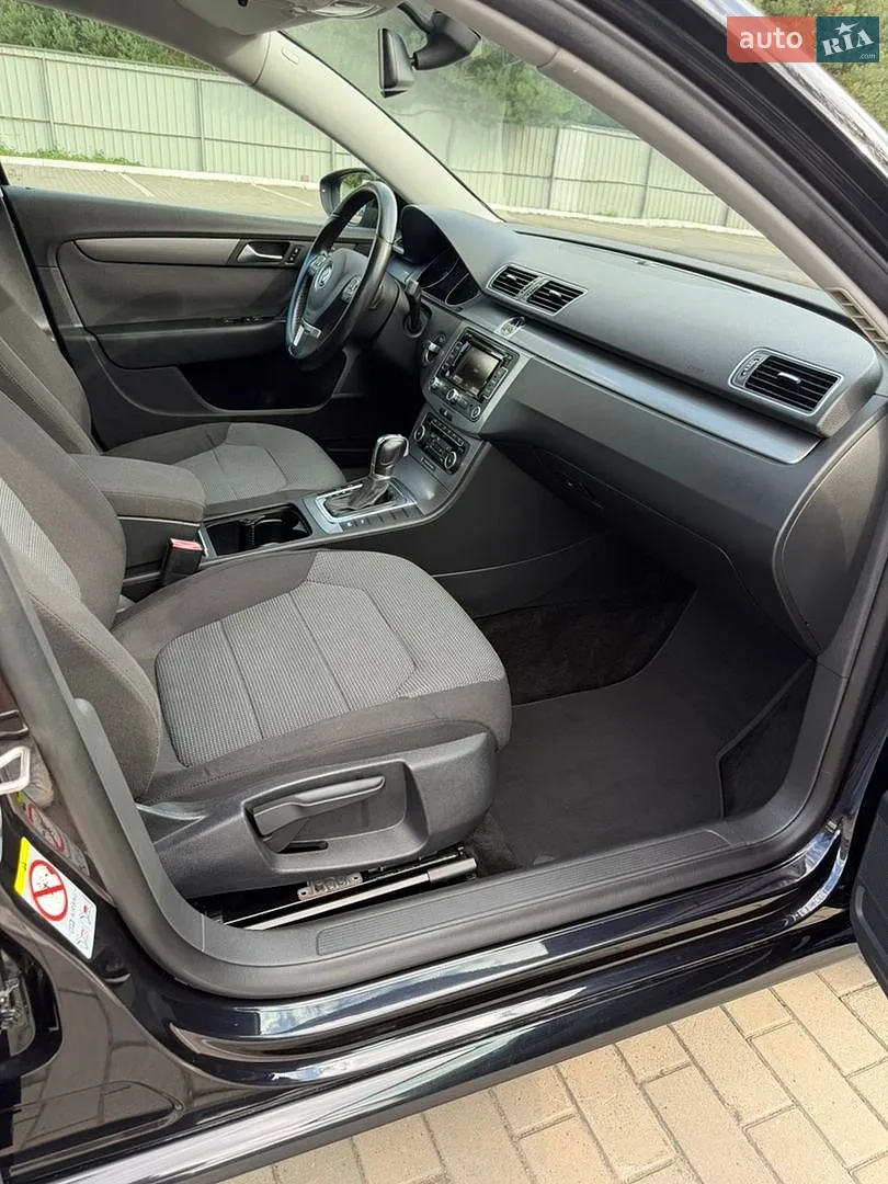 2011 Volkswagen Passat - мініатюра 44