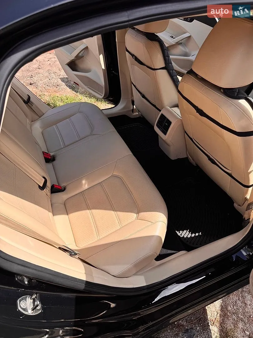 2013 Volkswagen Passat - мініатюра 11