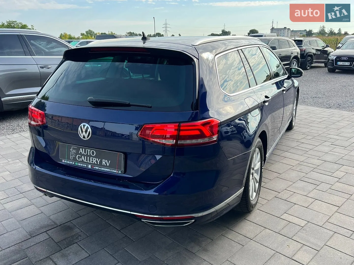 2017 Volkswagen Passat - мініатюра 17