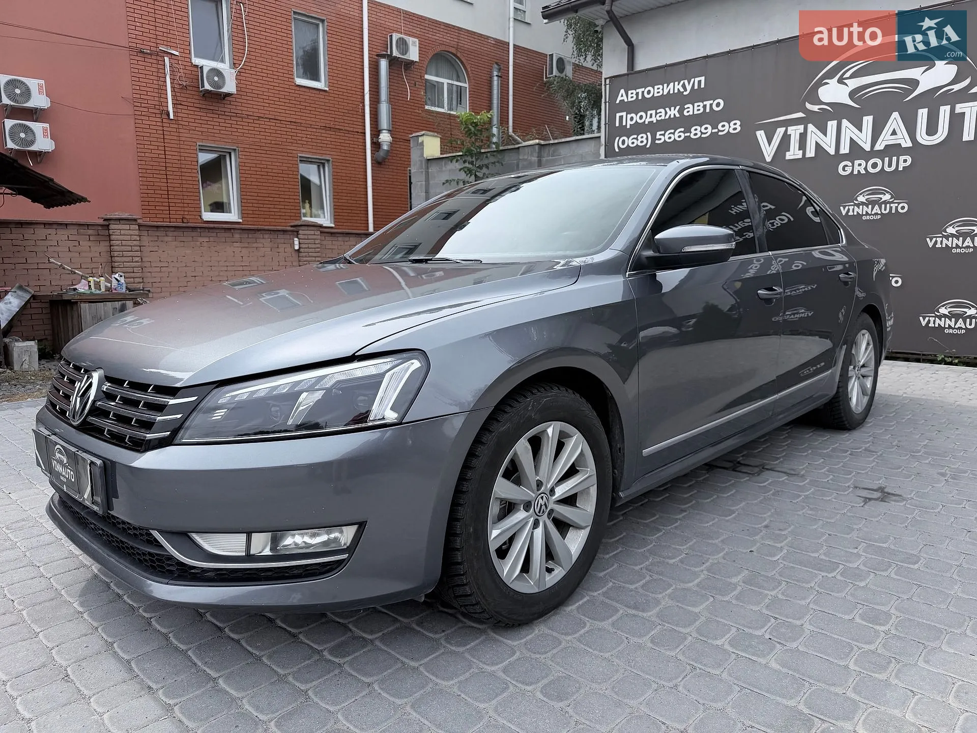 2012 Volkswagen Passat - мініатюра 9