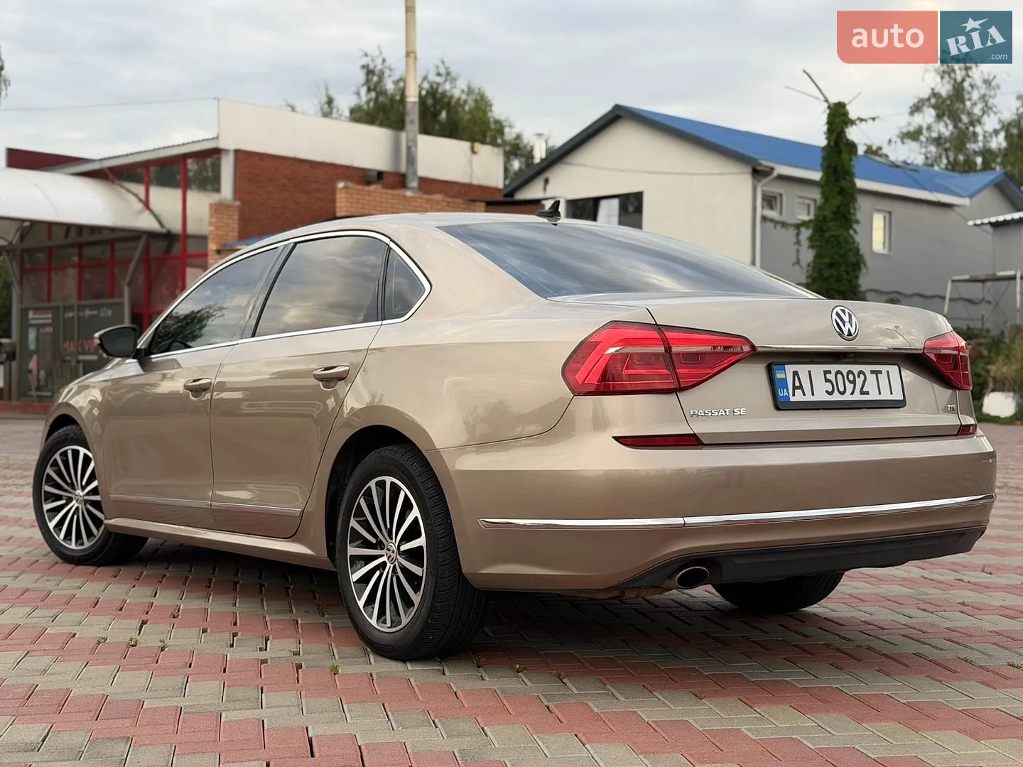 2015 Volkswagen Passat - мініатюра 8