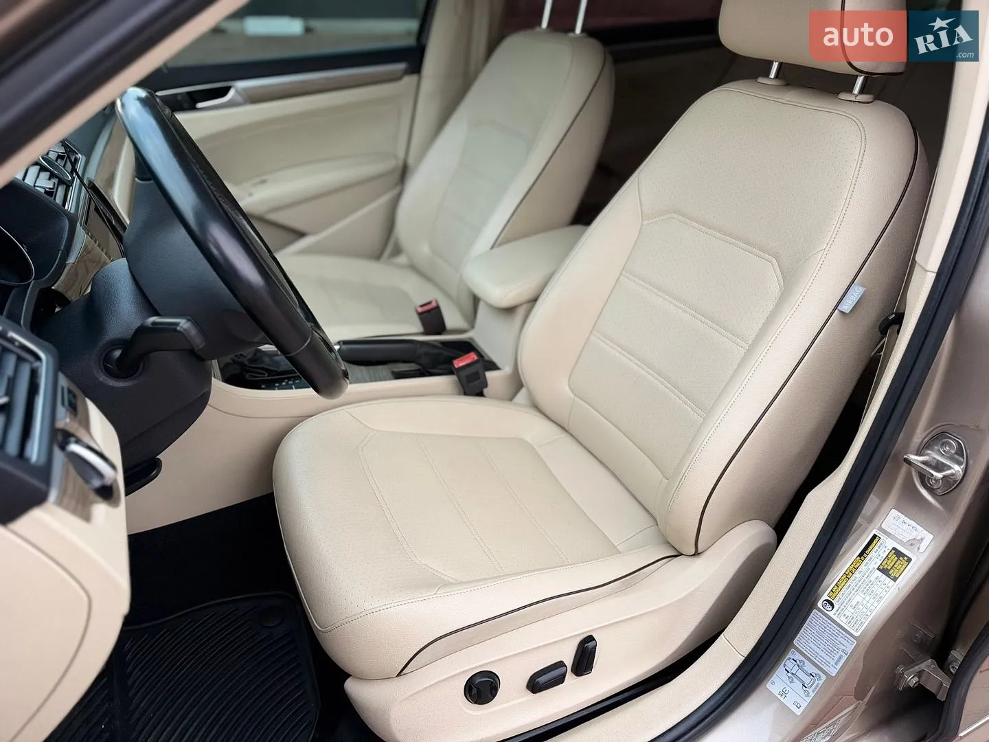 2015 Volkswagen Passat - мініатюра 13