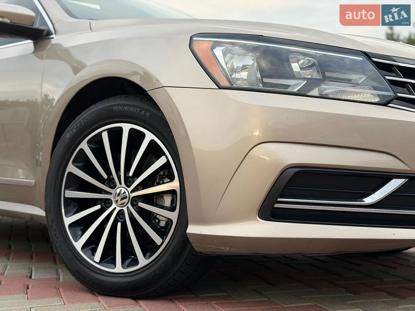 2015 Volkswagen Passat - мініатюра 18