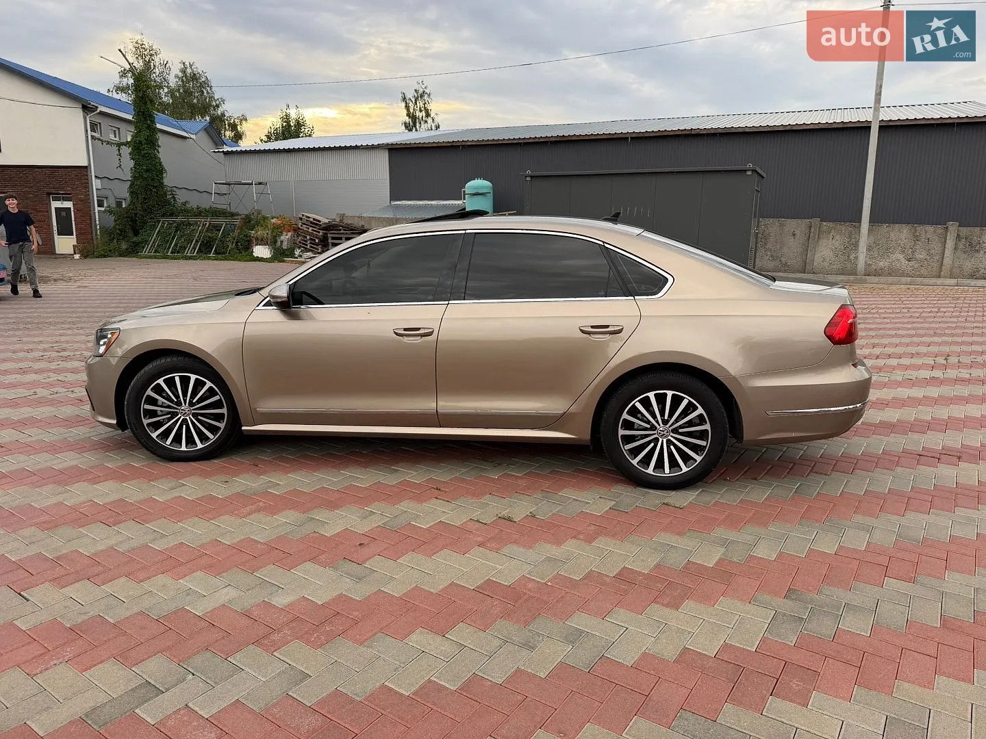 2015 Volkswagen Passat - мініатюра 6