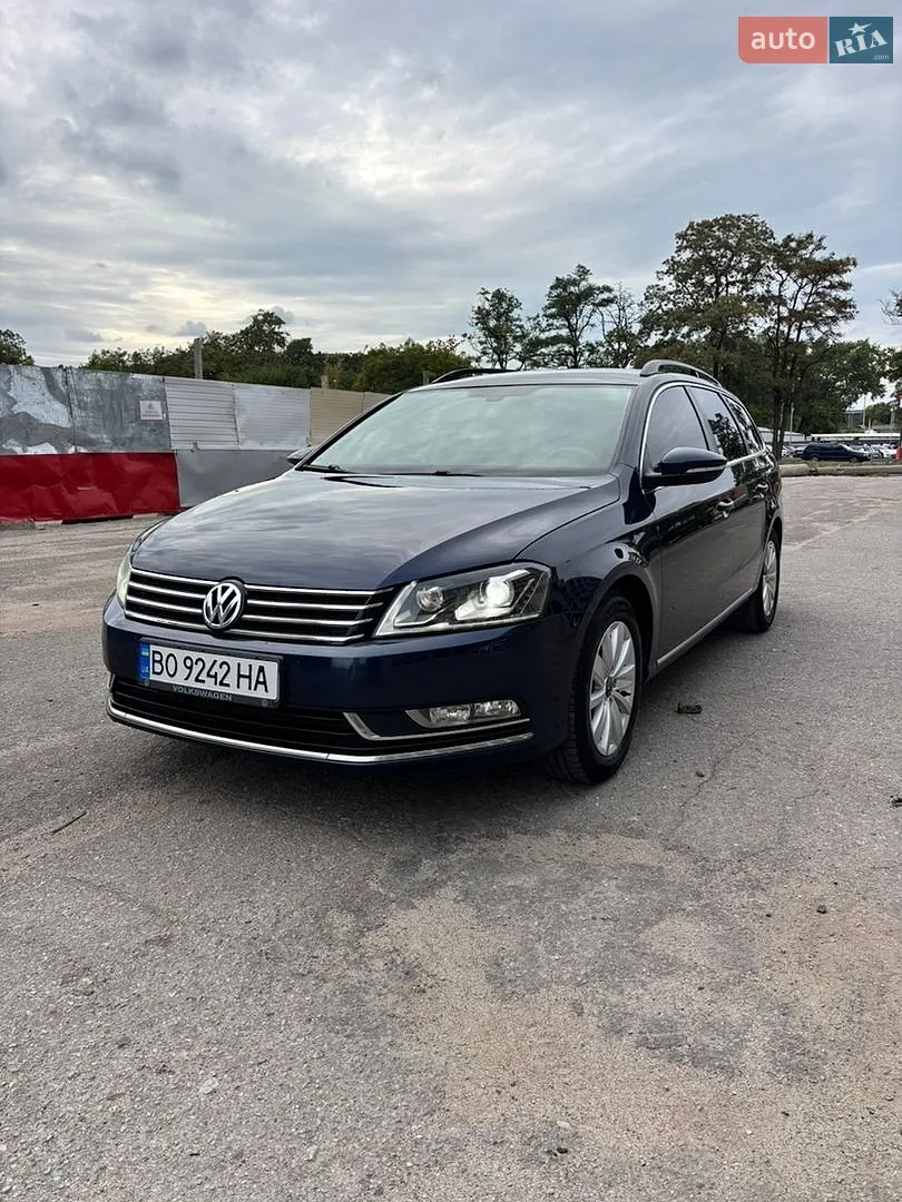 2012 Volkswagen Passat - мініатюра 3