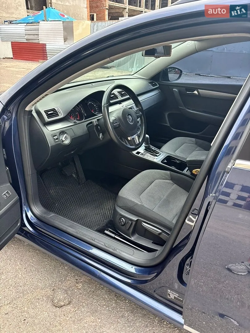 2012 Volkswagen Passat - мініатюра 18