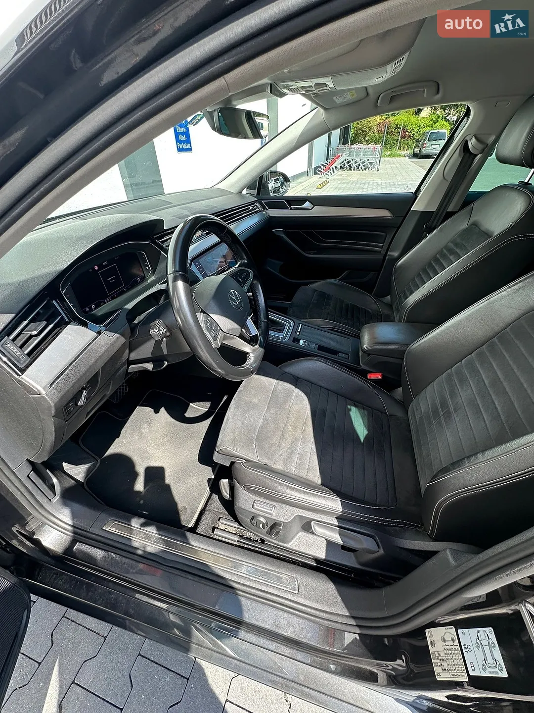 2020 Volkswagen Passat - мініатюра 25