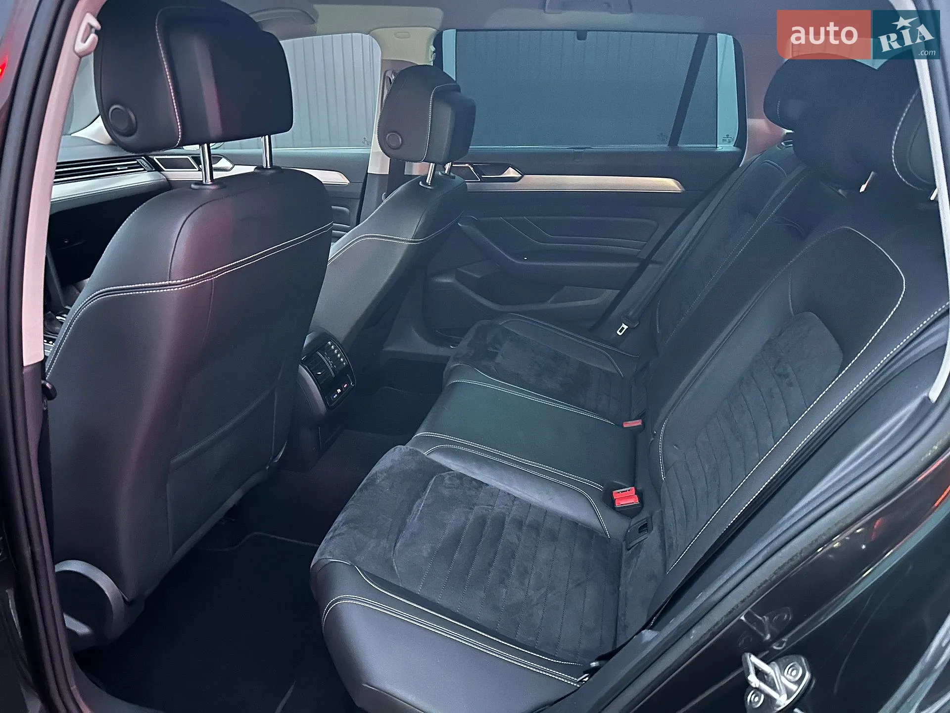2020 Volkswagen Passat - мініатюра 26
