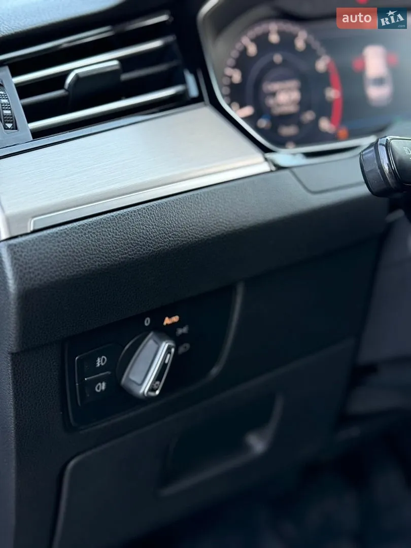 2016 Volkswagen Passat - мініатюра 25