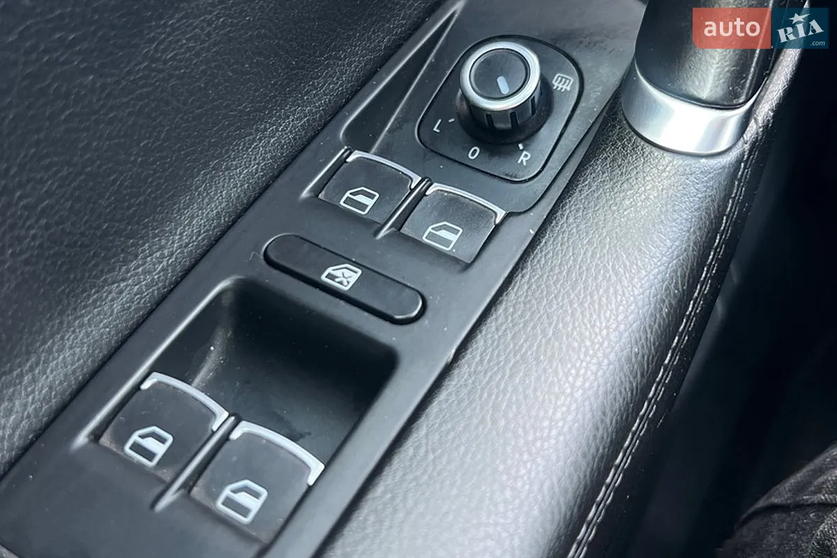 2011 Volkswagen Passat - мініатюра 13