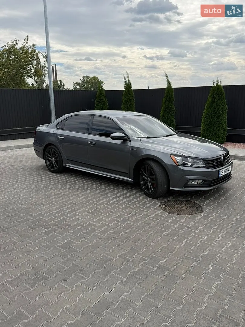 2016 Volkswagen Passat - мініатюра 10